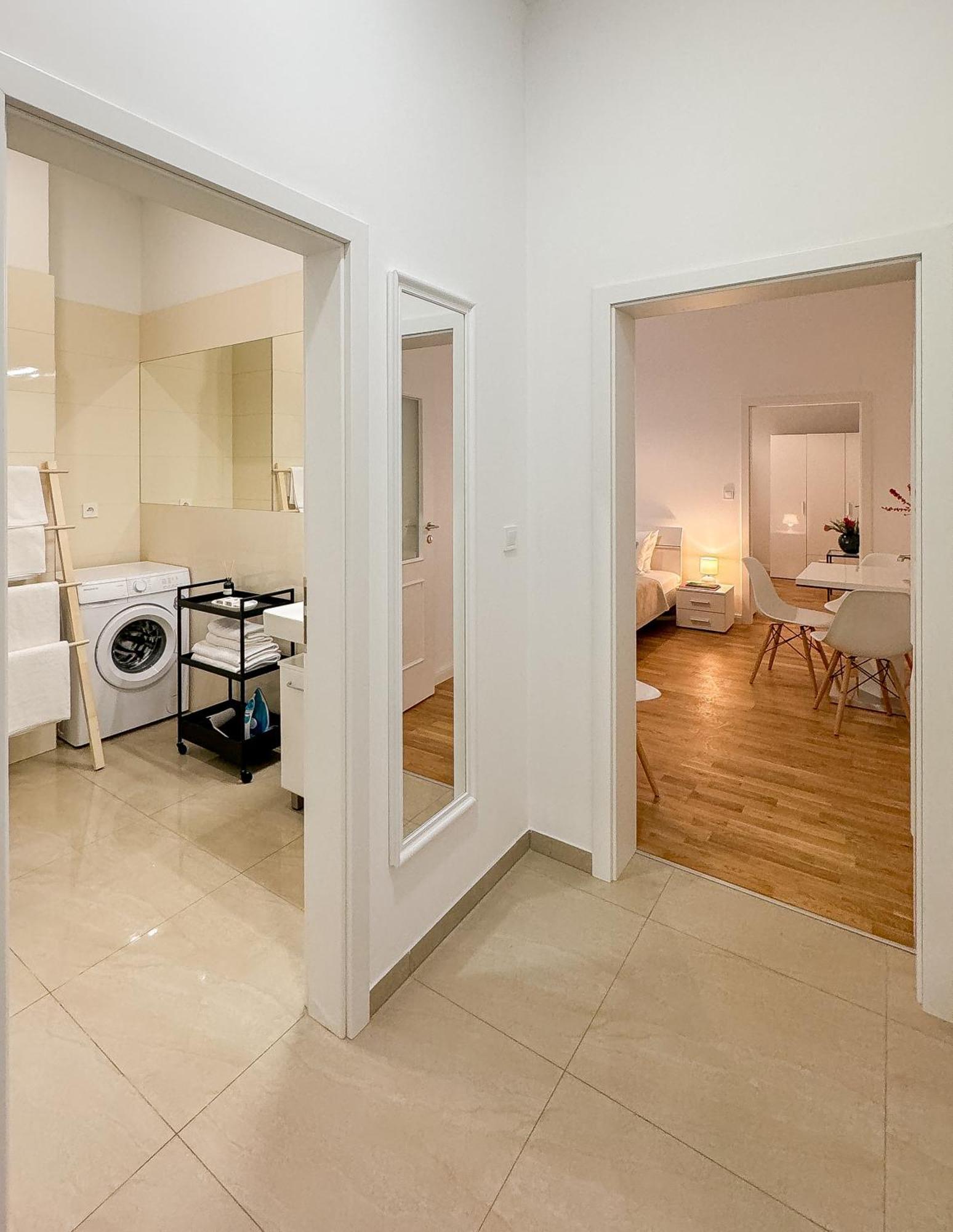Turnkey I Wenceslas Square Apartments Prága Szoba fotó